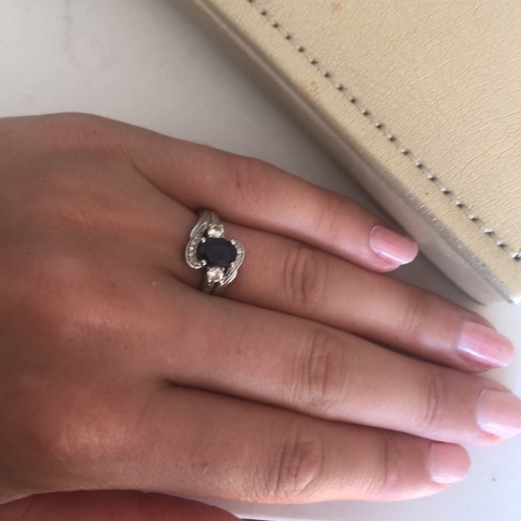 Sapphire ring with diamonds in white gold - Picture 3 of 3